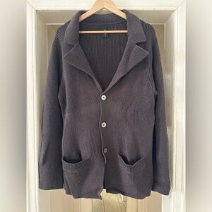 Zero + Maria Cornejo Men's Wool Cardigan
Sweater sz L